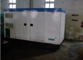 漳州康明斯150kw大型柴油二手发电机组 漳州康明斯150kw大型柴油二手发电机组